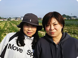 三橋店長(左)と印出さん(右)